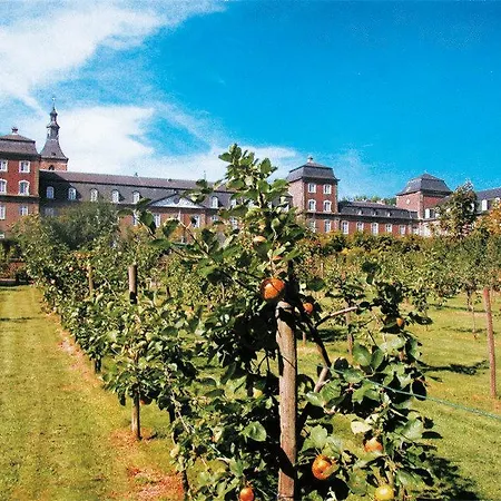 Hotel Abdij Rolduc 3*